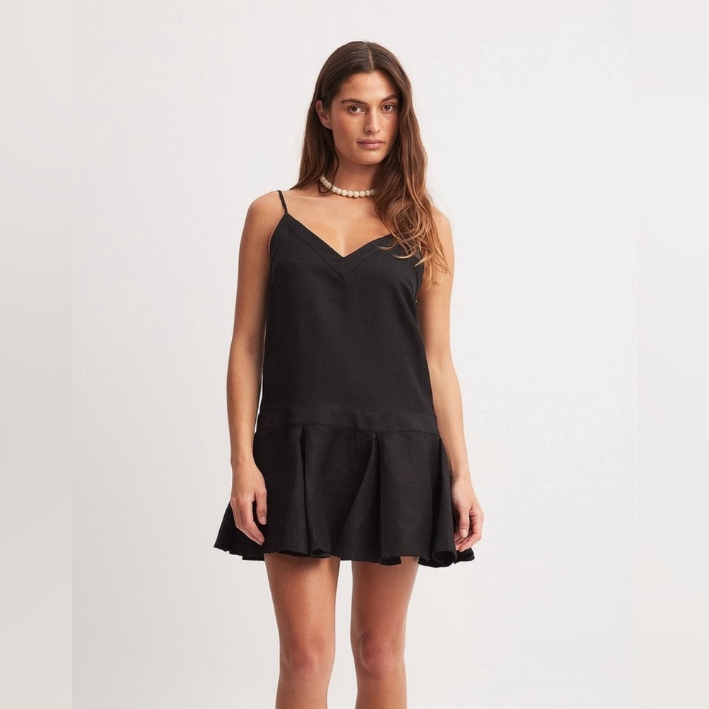 Black Linen Blend V-neck Mini Dress - NWT